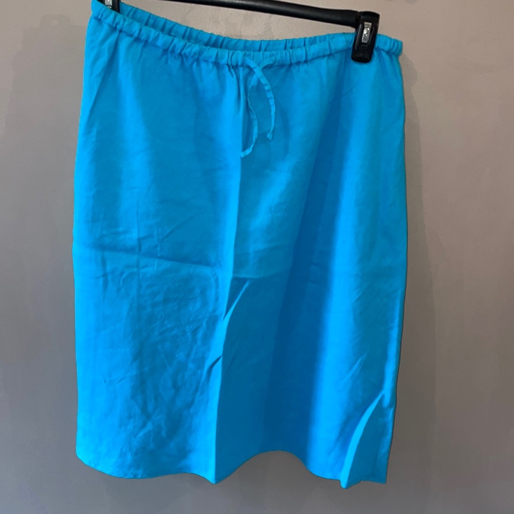 Amanda Smith Women’s linen skirt